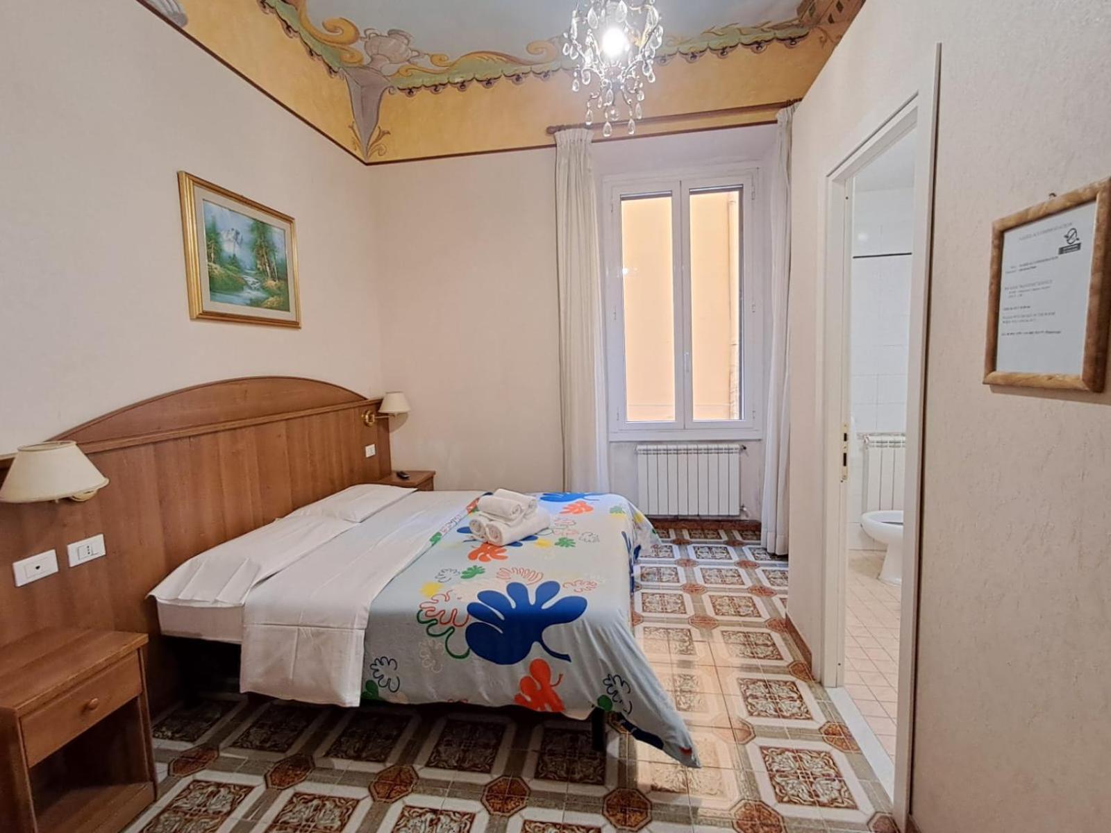 Nahid Accommodation Рим Экстерьер фото